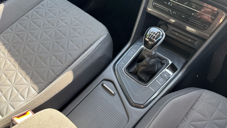 Volkswagen Tiguan 1.5 TSI Life 5dr Petrol Estate